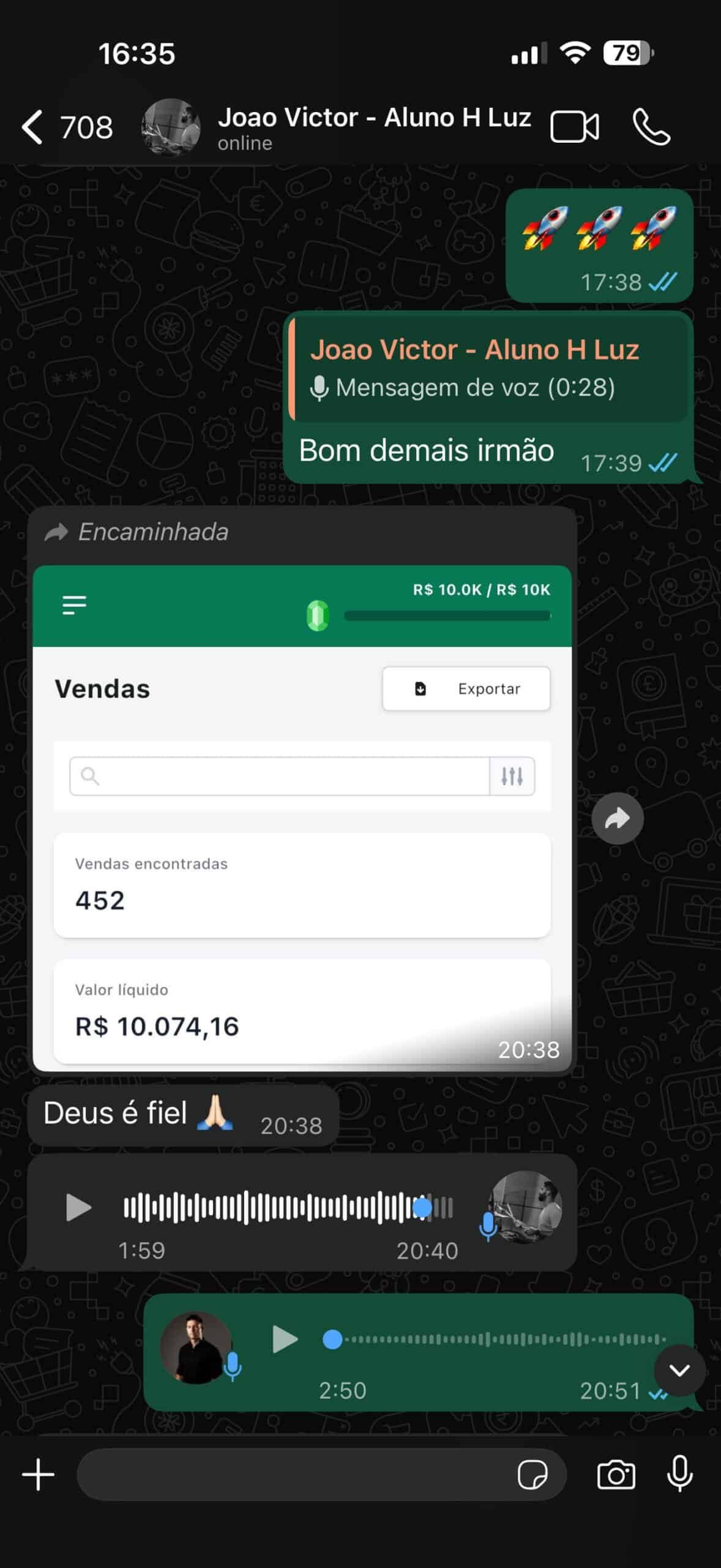 Imagem de uma conversa de WhatsApp com detalhes de vendas e áudio.
